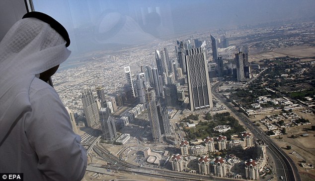 В Дубае открылся самый высокий в мире небоскреб "Бурдж Халифа"