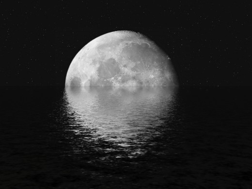 На Луне нашли много воды.