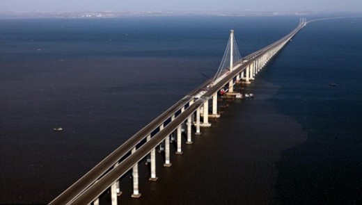 В Китае состоится открытие моста длиной 43 км