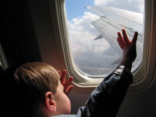 Важные моменты путешествия зимой на самолете с детьми