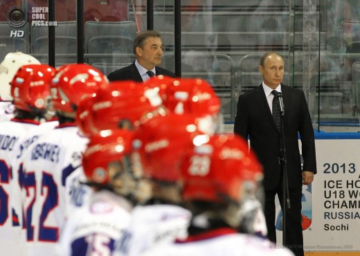 Владимир Путин провел в Сочи "хоккейную" встречу с Тимченко, Сечиным, Юревичем, Ротенбергом и другими "випами"