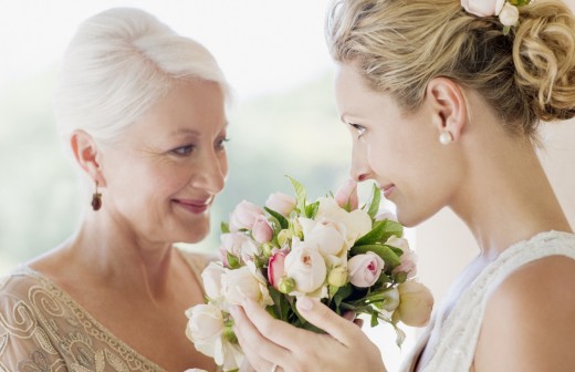 Какие цветы принято дарить на свадьбу?