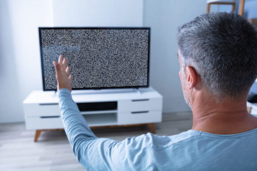 Как определить - ремонтировать телевизор или покупать новый?