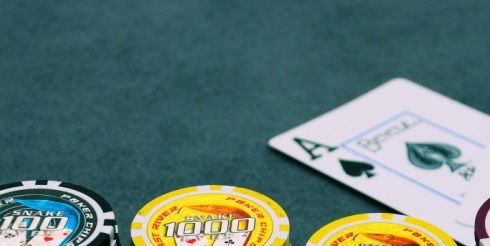 Что развивает игра в покер?