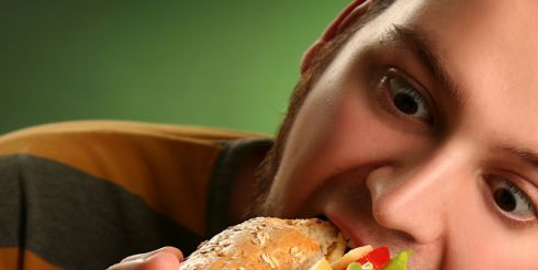 5 ошибок в питании, которые приводят к лишнему весу