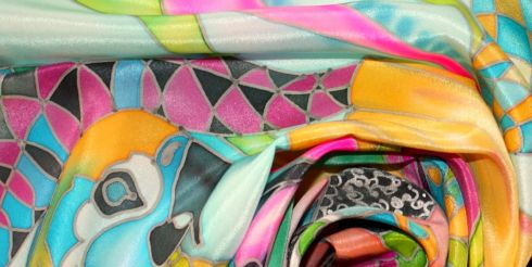 Шелковый платок: бесконечная мода на ELEGANZZA