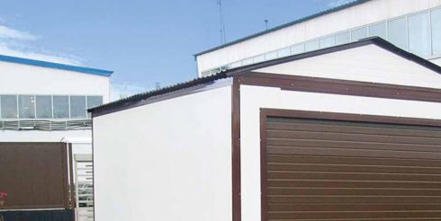 Гараж из сэндвич-панелей «Лиссант»: недорого и практично