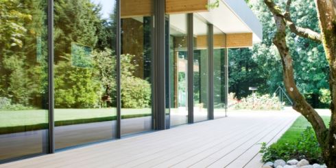 Сохраняя природу: новый композитный материал от REHAU