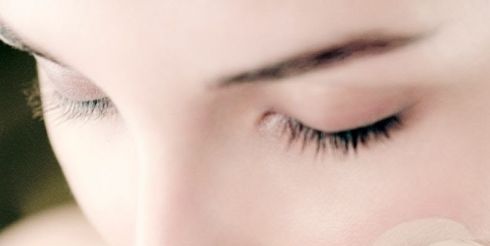 Зачем нужна основа под макияж?