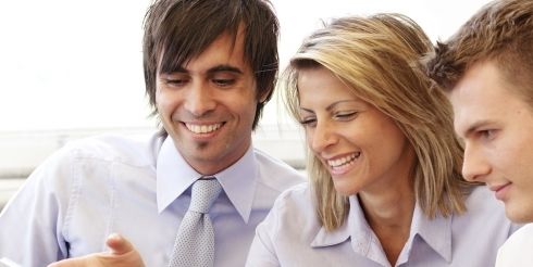 Какие из развлекательных сайтов наиболее популярны?