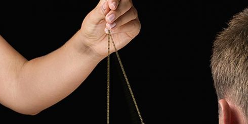 В гипнозе нет ничего хорошего для психического здоровья человека