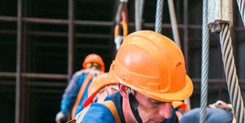Поставки для промышленных производителей