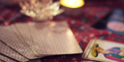 Как узнать будущее по картам таро