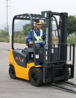 Как выбрать вилочный погрузчик под склад или производство