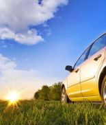 Как ухаживать за автостеклом летом