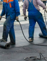 Ремонт плоской кровли: виды повреждений и их устранение