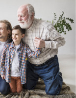 От экофермы до цифровой деревни — стартап из «Сколково» создал первый в мире суперапп для пенсионеров