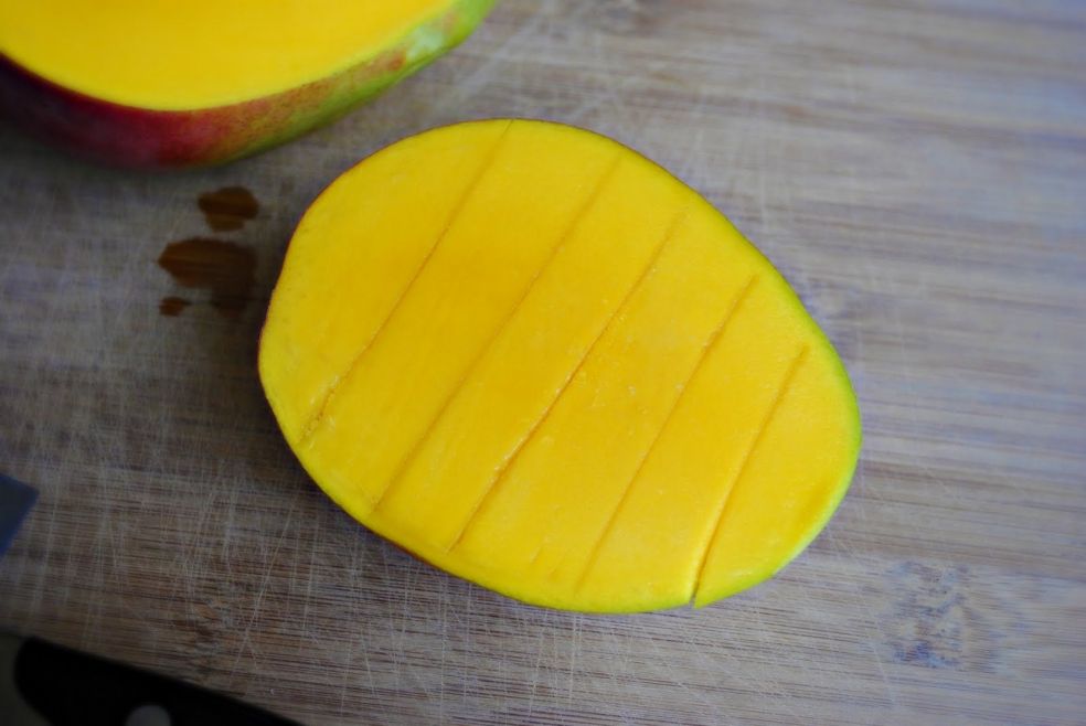 Как порезать манго фото-рецепт