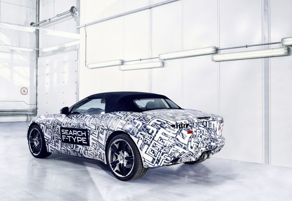 Jaguar F-Type будет представлен публике 27 сентября в Париже