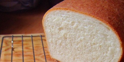Британские диетологи развенчали миф о вреде белого хлеба