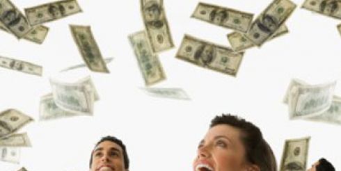 Нацбанк дал коммерческим банкам указание обеспечивать обменные пункты валютой на протяжении всего торгового дня